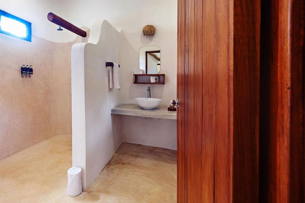 Mi Kasa Tu Kasa By Nah Hotel